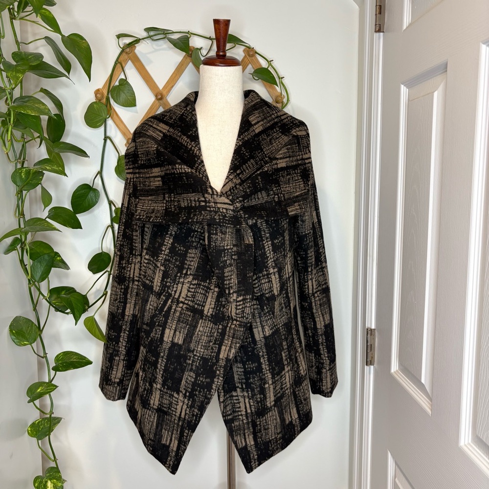 ANTHROPOLOGIE FUNKTIONAL Modernist Shall Collar Coat Jacket